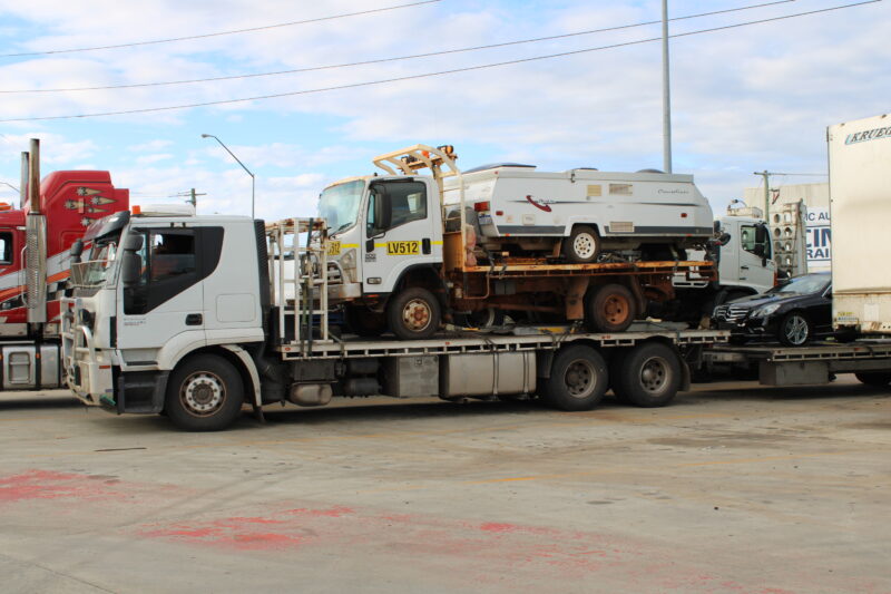 4x4 np300 isuzu truck from perth