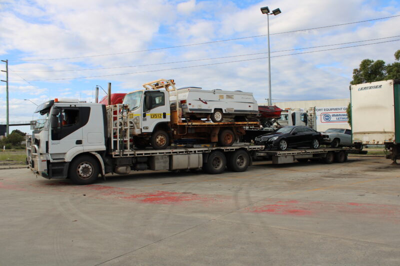 4x4 np300 isuzu truck from perth