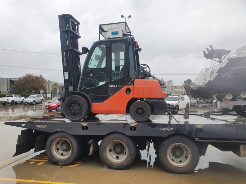 Fork Lift transported to Adelaide